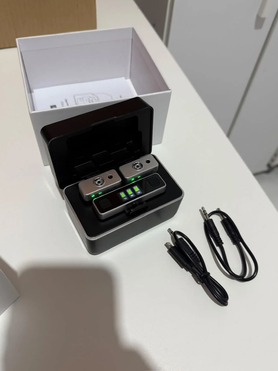 Microfone Ulanzi AM18 — combo para celular e câmera